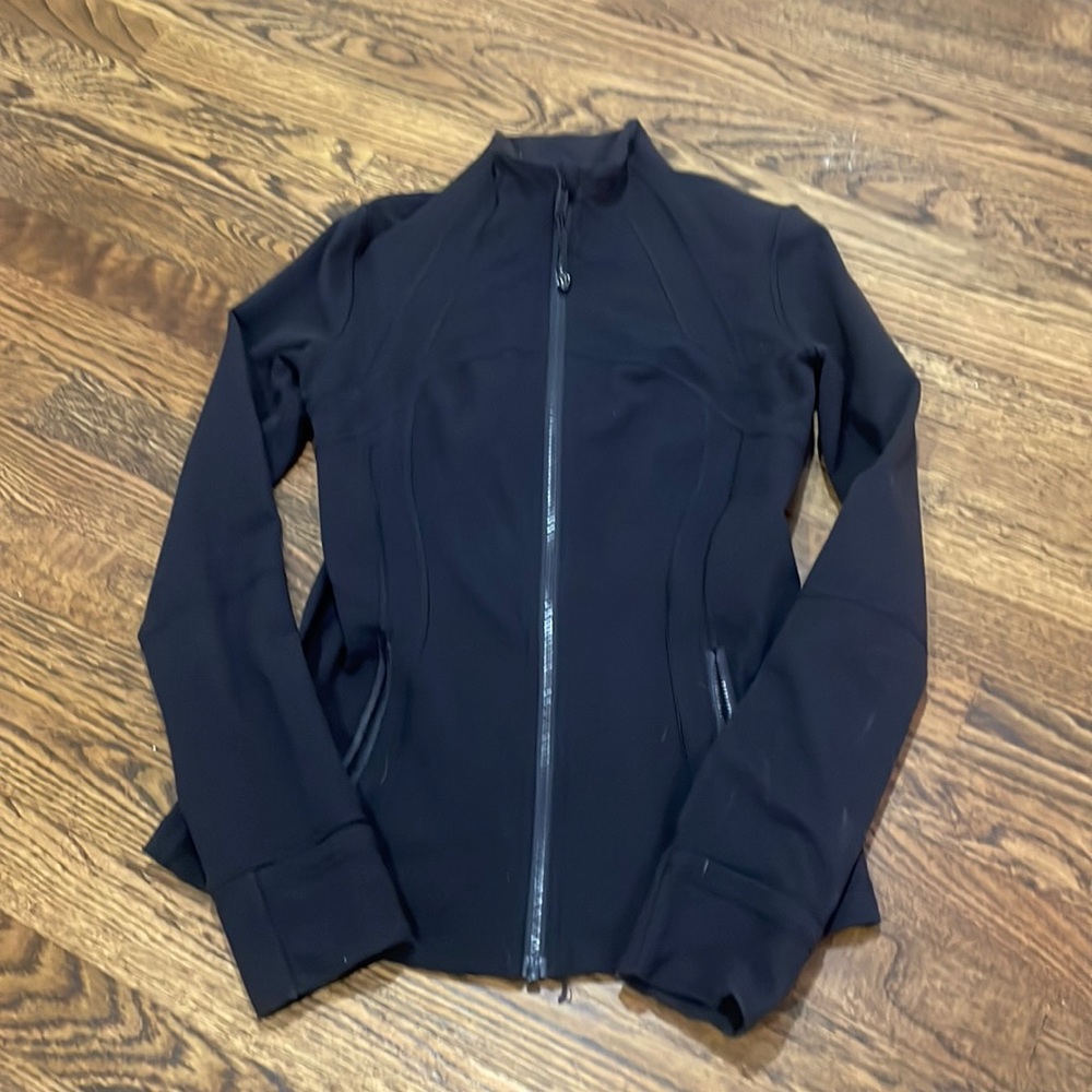 Lululemon Define jacket, size 6, color black